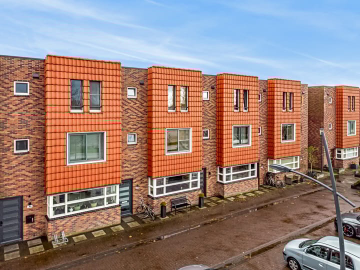 Foto 38 van H.P. Berlagestraat 75