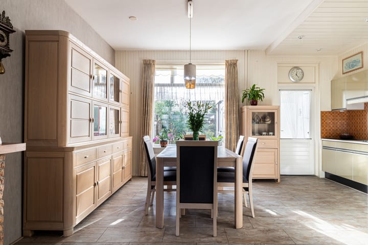 Foto 8 van Curiestraat 3