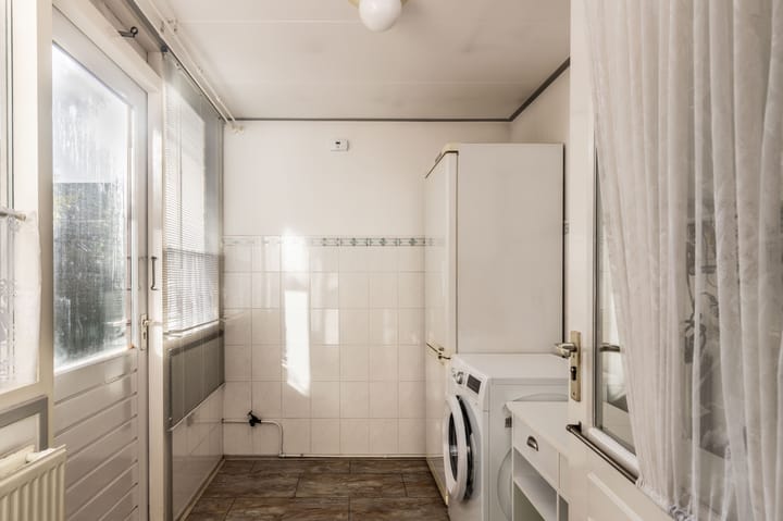 Foto 12 van Curiestraat 3