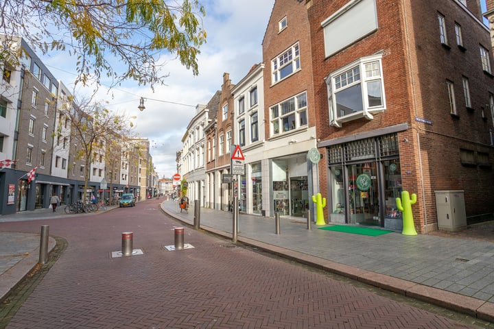 Bekijk foto 10 van Bovenwoning Orthenstraat 11-13 A