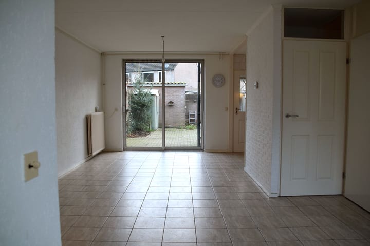 Foto 11 van Kardinaalsmuts 152