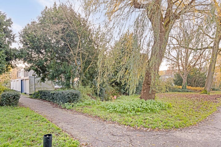 Foto 43 van Waleweinlaan 80