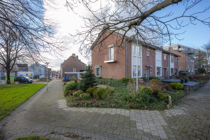 Foto 21 van Marktstraat 128