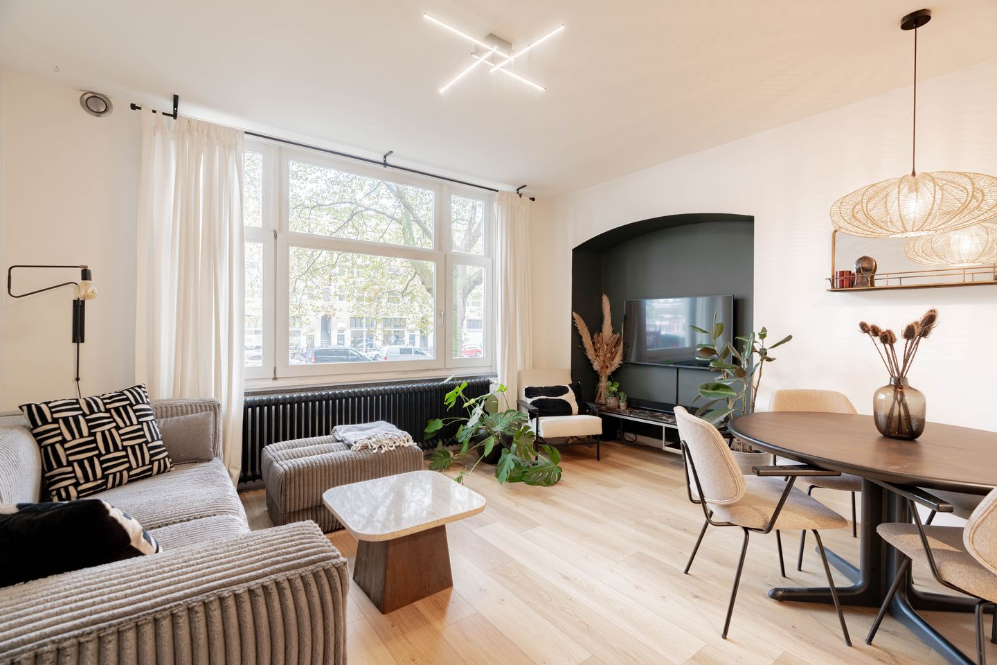 Photo 1 of Willem de Zwijgerlaan 28-H