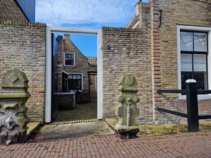 Foto 2 van Burgemeester Mentzstraat 9