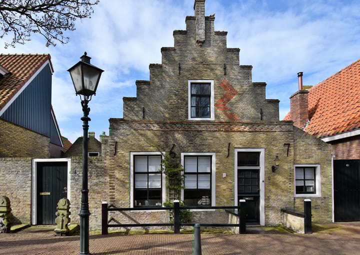 Foto 46 van Burgemeester Mentzstraat 9