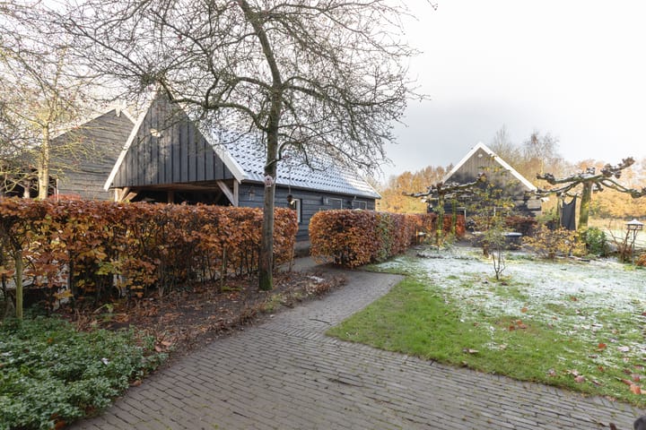 Photo 32 of Dorpsstraat 11