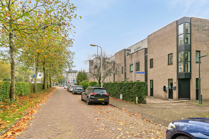 Bekijk foto 33 van Schönbergstraat 18