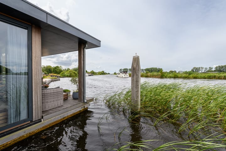 Photo 4 of Veendijk 6