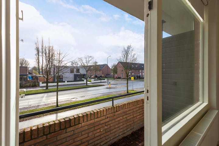 Foto 11 van Marchantstraat 17