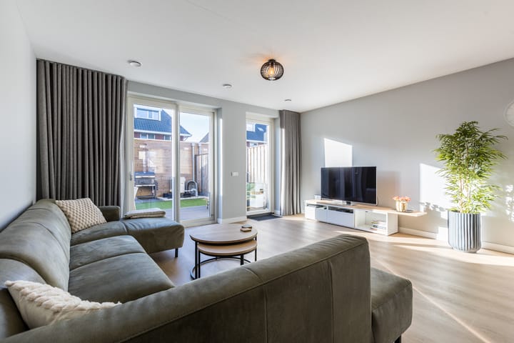 Foto 8 van Vezelvlas 33