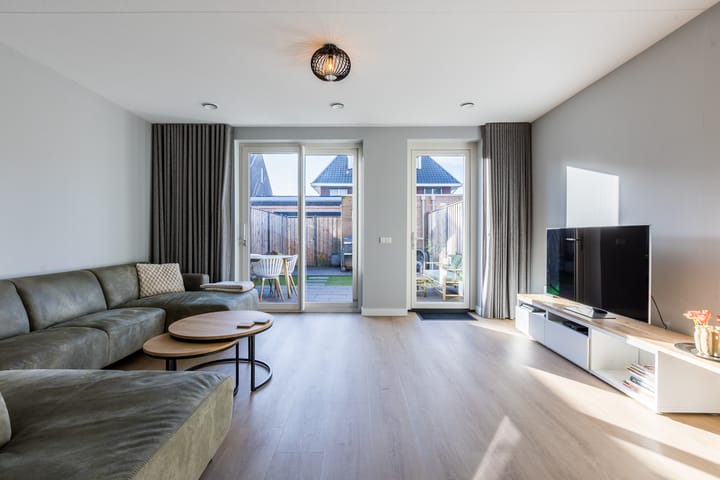 Foto 9 van Vezelvlas 33