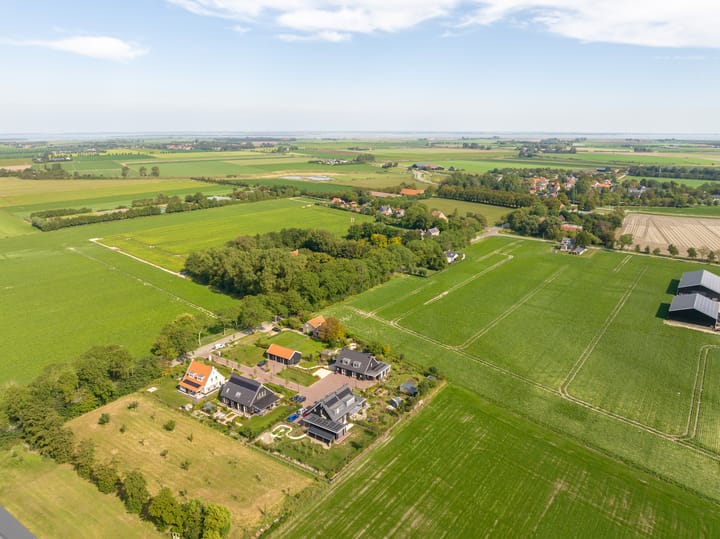 Photo 48 of Heereweg 35-D