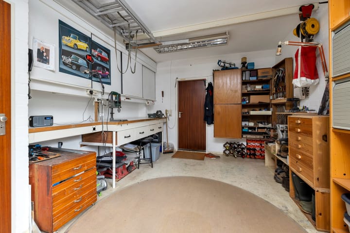 Photo 67 of Barthold van Heesselstraat 14