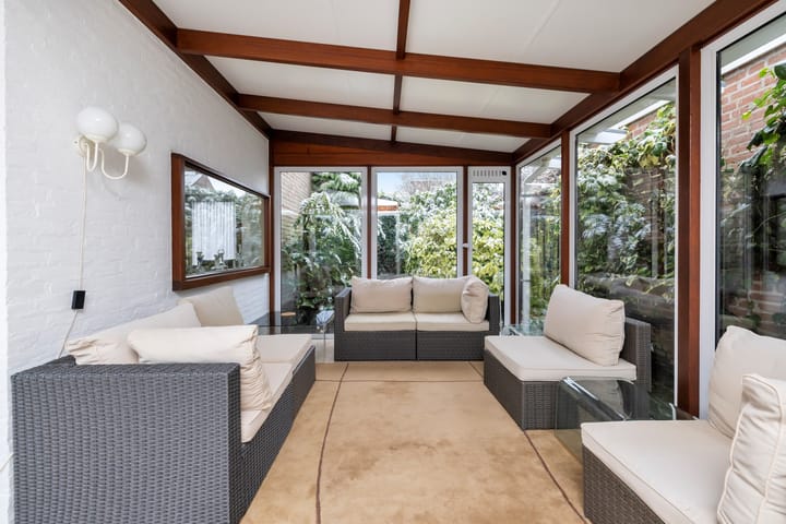 Photo 58 of Barthold van Heesselstraat 14