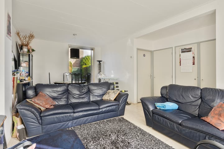 Foto 4 van Veldbloemstraat 35