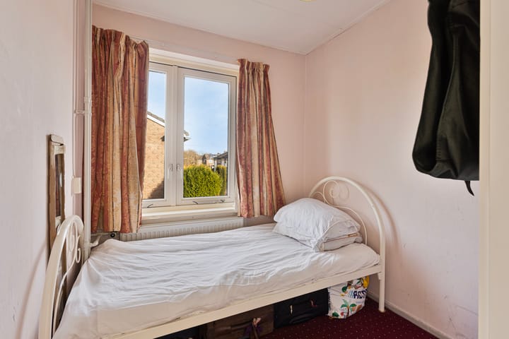 Foto 16 van Veldbloemstraat 35