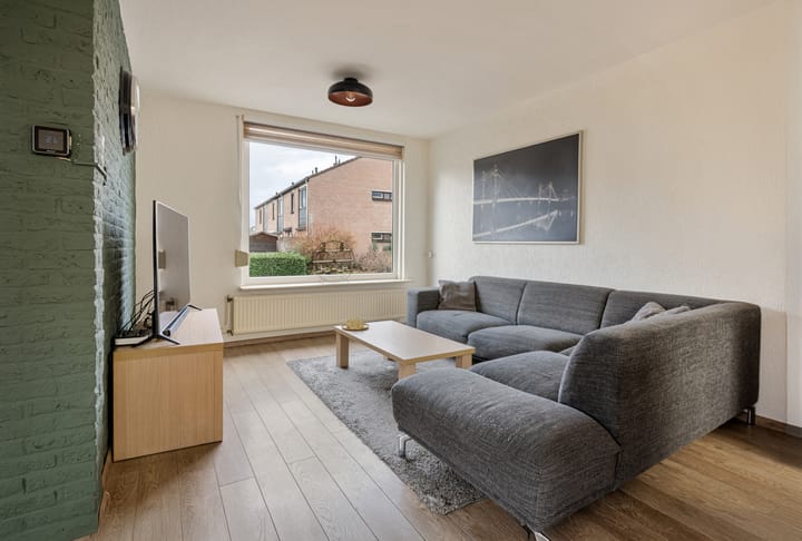 Foto 6 van Begoniastraat 11