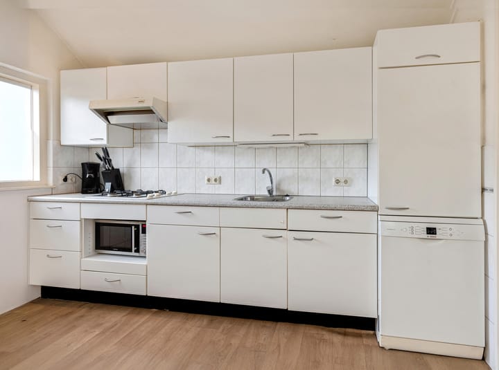 Foto 10 van Begoniastraat 11