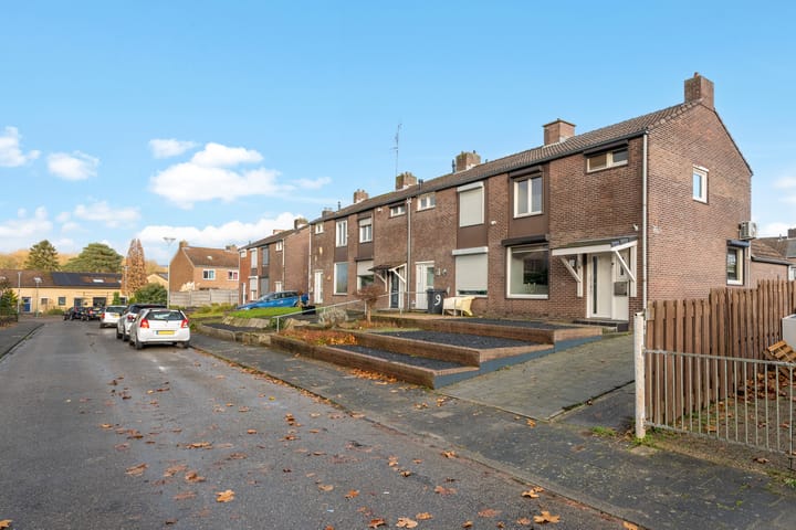 Foto 17 van Begoniastraat 11