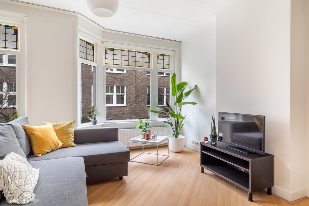 Foto 7 van Luzacstraat 28-B01