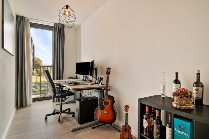 Foto 18 van Dirk Hartogstraat 169