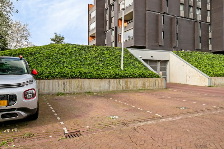 Foto 40 van Dirk Hartogstraat 169