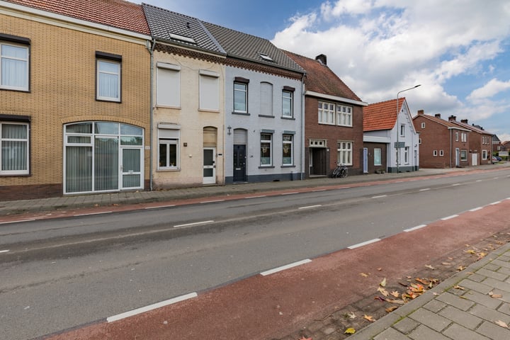 View photo 3 of Peijerstraat 140