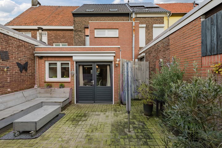 Foto 25 van Peijerstraat 140