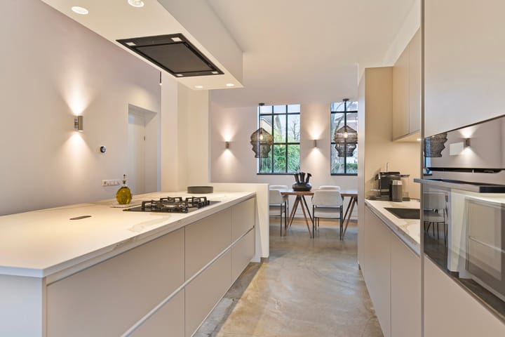 Foto 2 van Trompstraat 5