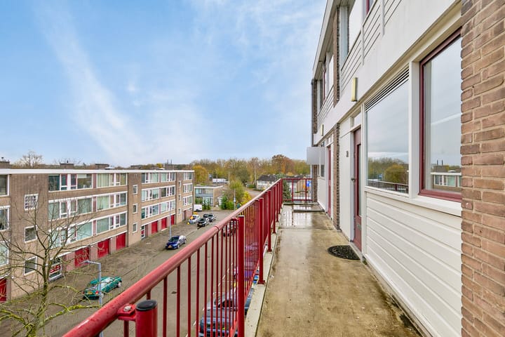 Foto 38 van Kreekplein 30