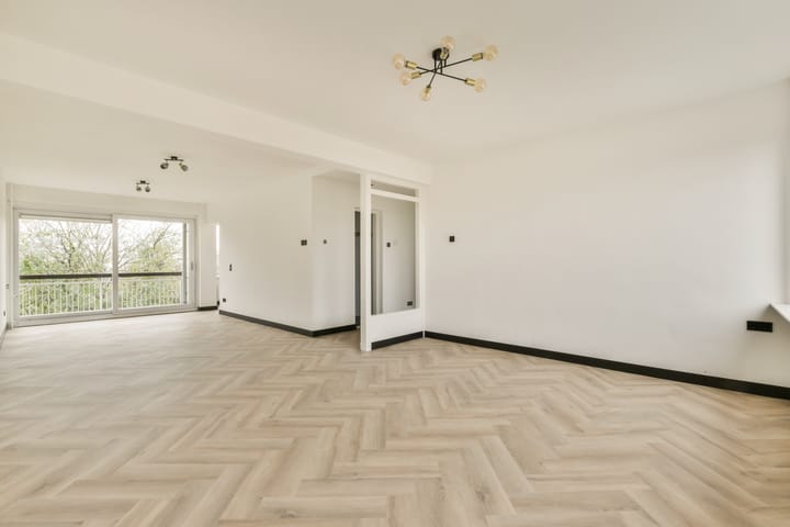 Foto 3 van Van Nijenrodeweg 747