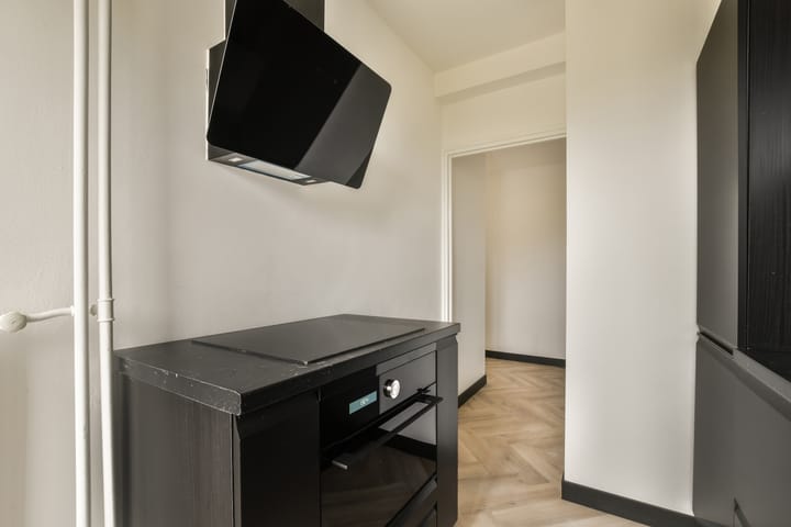 Foto 10 van Van Nijenrodeweg 747