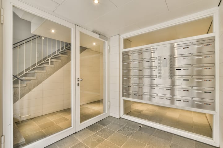 Foto 17 van Van Nijenrodeweg 747