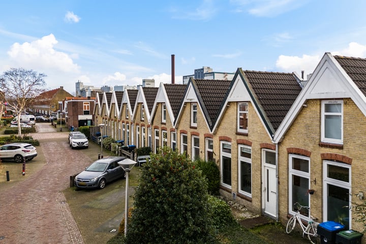 Bekijk foto 3 van Willem Loréstraat 66