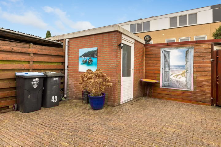 Foto 35 van G. Molstraat 43