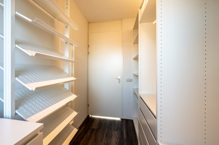 Foto 25 van Makassarhof 14