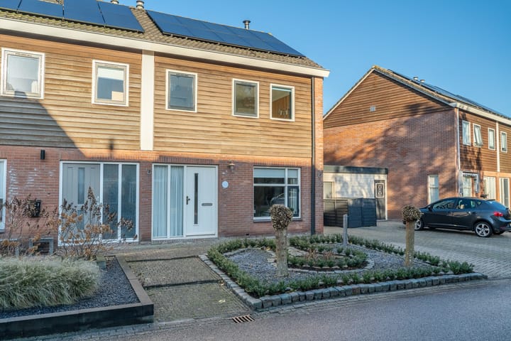 Foto 5 van Jasmijn 9