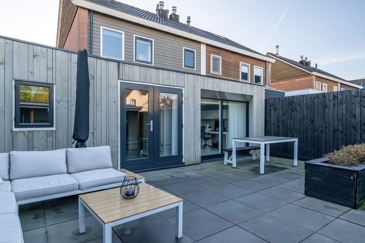 Foto 41 van Jasmijn 9