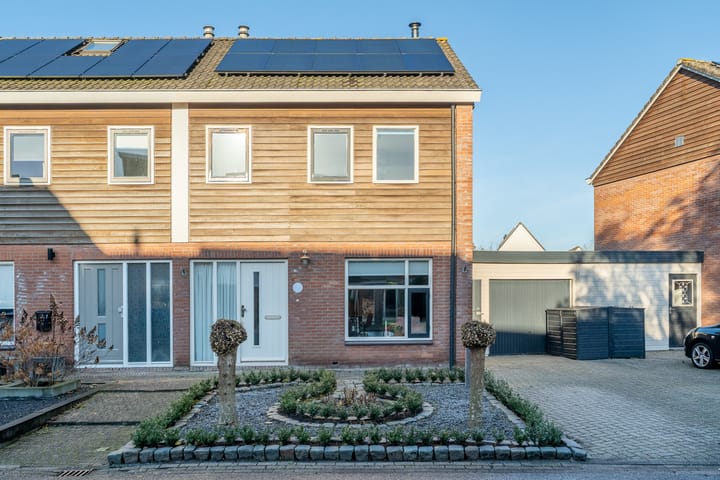 Foto 42 van Jasmijn 9