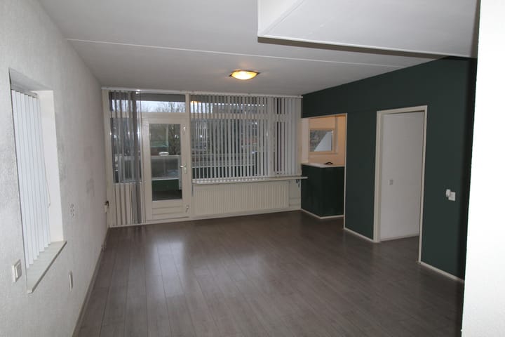 Photo 7 of Bastion 101