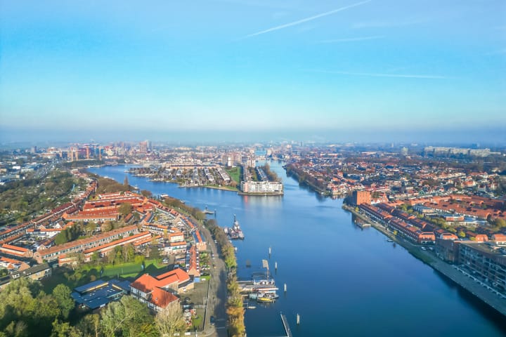 Foto 2 van Conradwerf 227