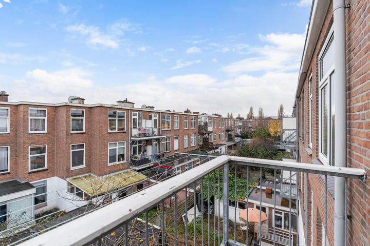 View photo 23 of Rhododendronstraat 70