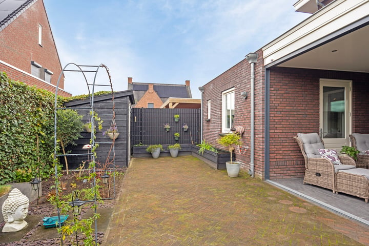 Bekijk foto 43 van St.-Christoffelstraat 54