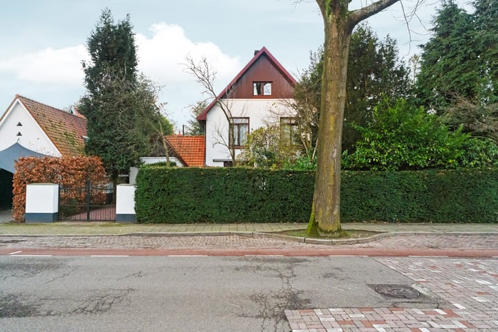 View photo 72 of Berg en Dalseweg 482