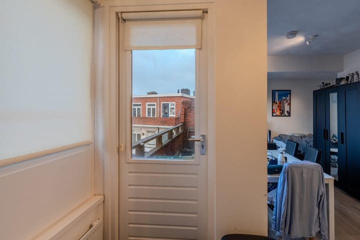 Foto 15 van Eyssoniusplein 3-B