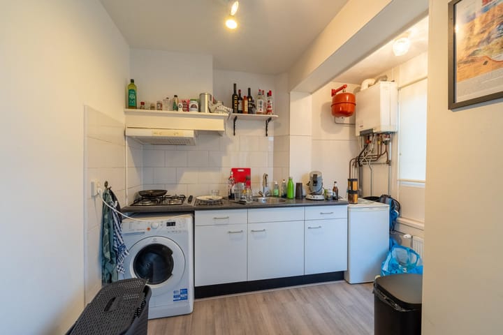 Foto 13 van Eyssoniusplein 3-B