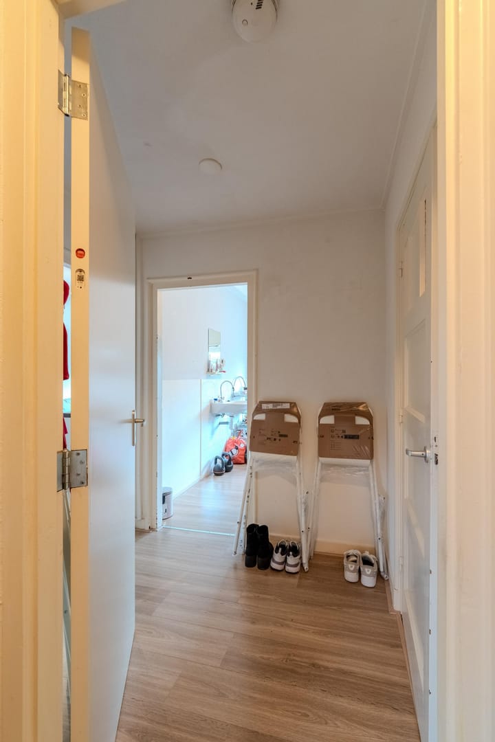 Foto 24 van Eyssoniusplein 3-B