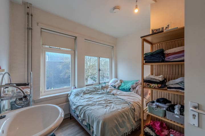 Foto 34 van Eyssoniusplein 3-B