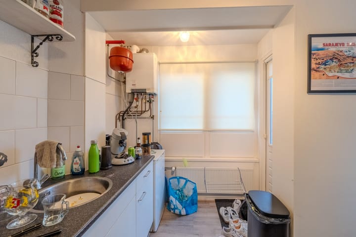 Foto 14 van Eyssoniusplein 3-B